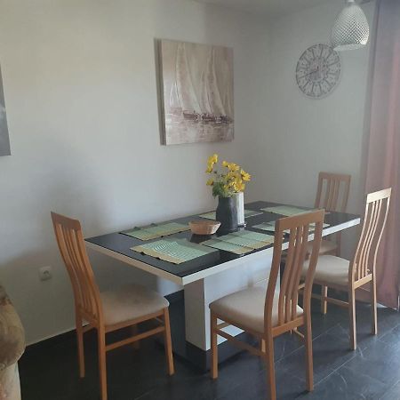 Muring Apartments Tribalj Eksteriør bilde