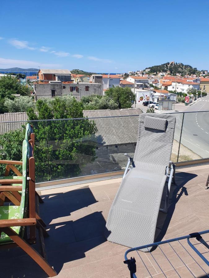Muring Apartments Tribalj Eksteriør bilde